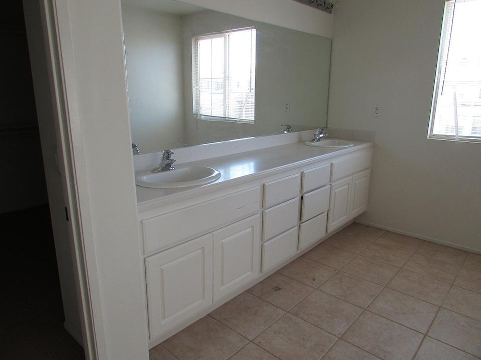 1st image of 12954 La Costa St