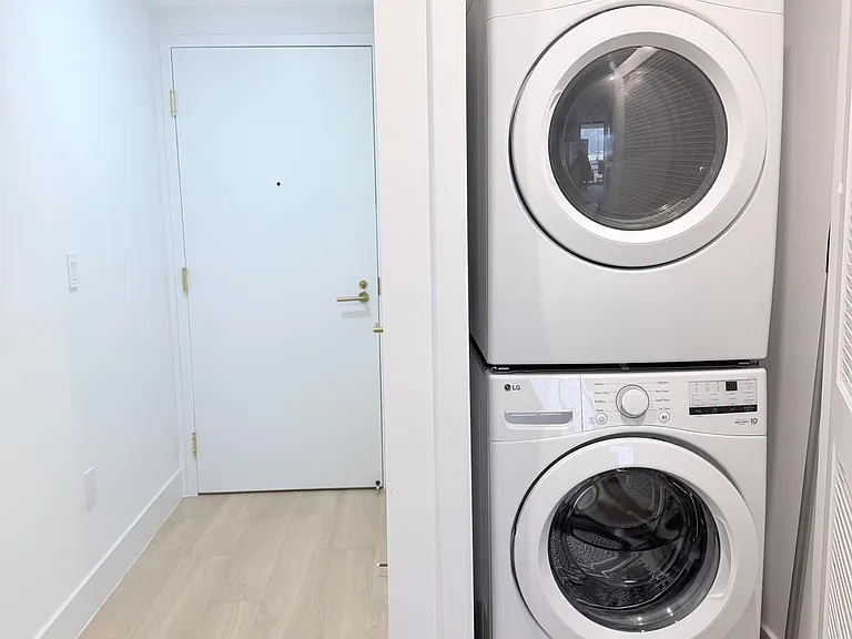 90 NE 32nd St #525 — Photo 11