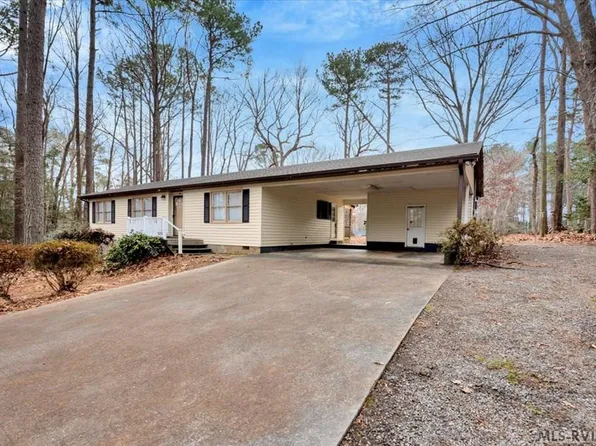 115 Fairview Ter, Bracey, VA 23919