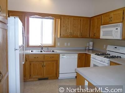 3rd image of 412 226th Ave NE