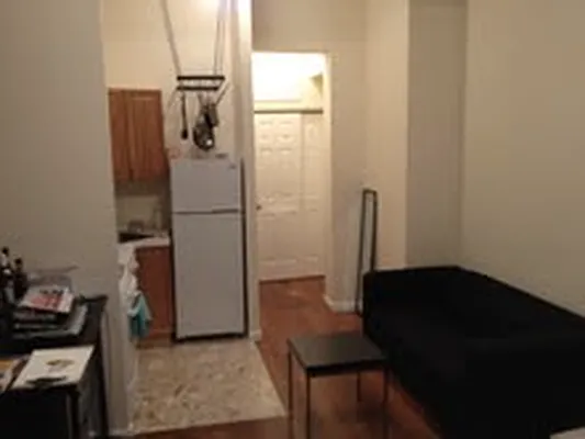 Rented by New Yorker Realty | media 40