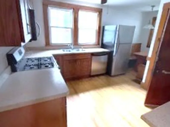 15 Grant St #1, Needham, MA 02492