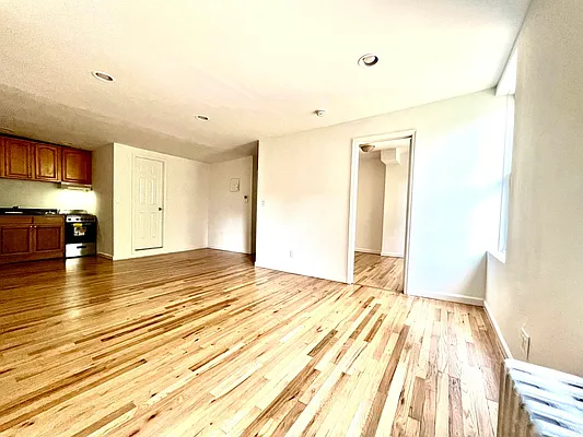 Rented by Nolita Group | media 8