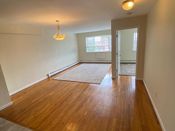 2nd image of 233 Balcom Ave #3