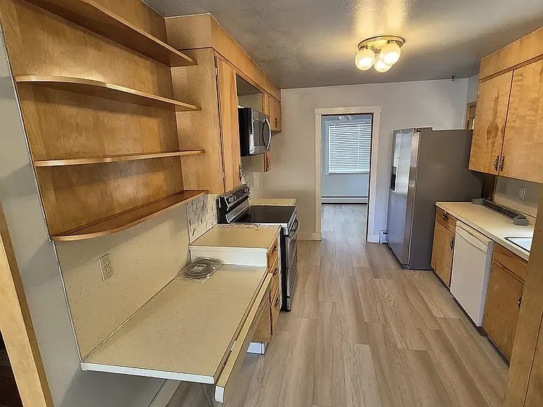 1318 Virginia St — Photo 30