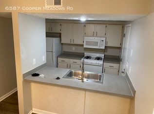 6587 Cooper Meadows Rd, Westerville, OH 43081