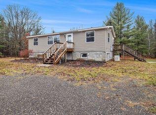 8924 E Kinney Rd, Branch, MI 49402