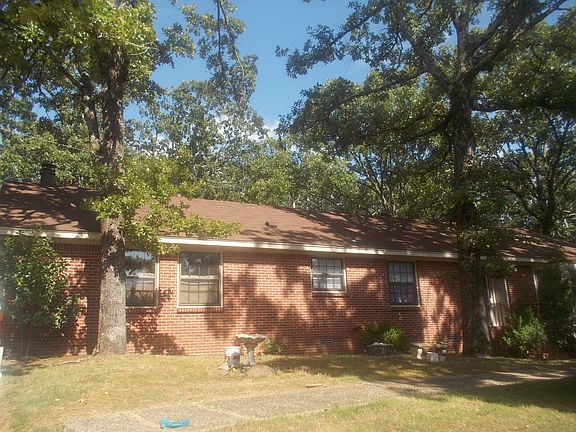 1905 Ponderosa Court