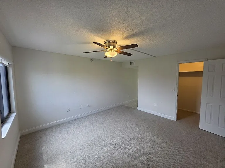 5301 S Atlantic Ave #11 — Photo 7