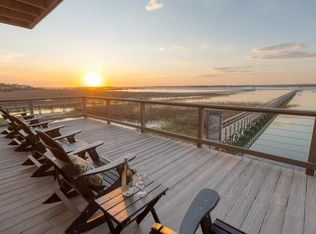 1504 Forrest Ave, Folly Beach, SC 29439