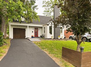 6982 Grace Ave, Cincinnati, OH 45227