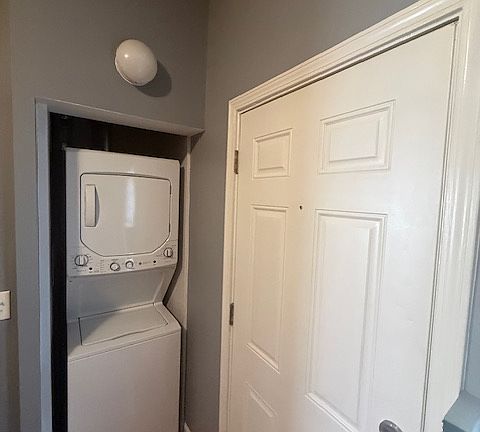 4th image of 222 N Kolin Ave #2