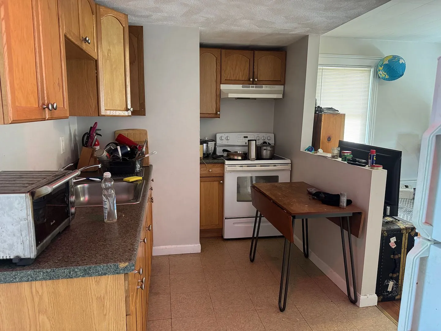 Bates 92 — Photo 2