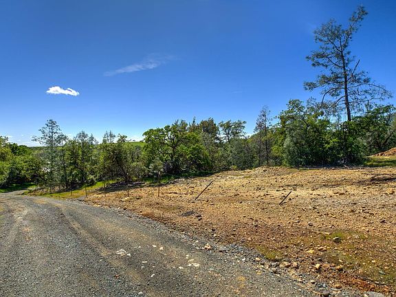 3rd image of Kilaga Springs Rd