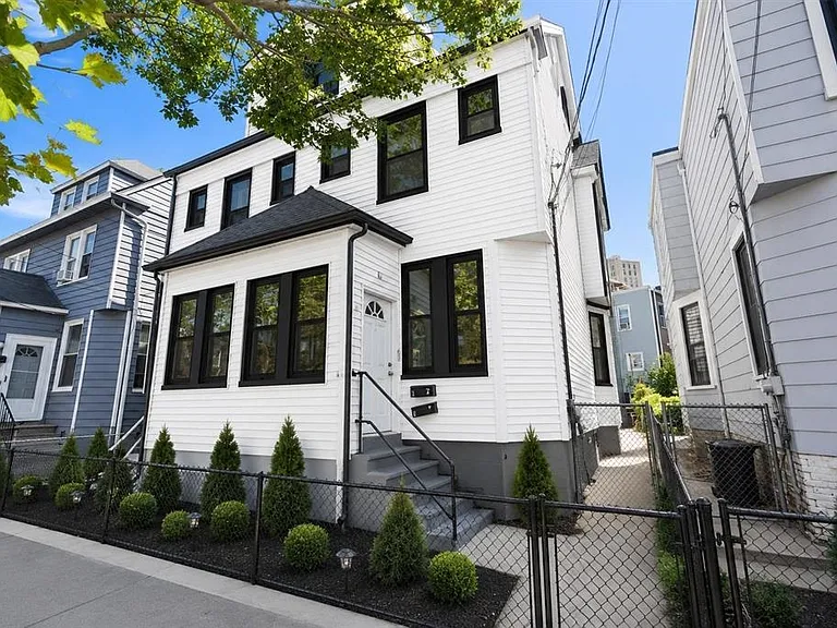 32 Storms Ave #B — Photo 25
