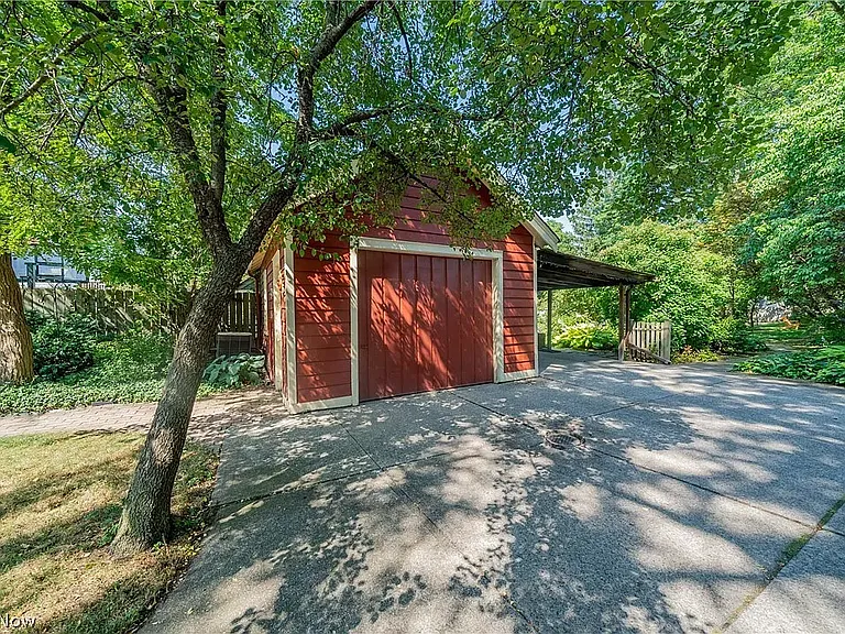 1465 Elbur Ave — Photo 23