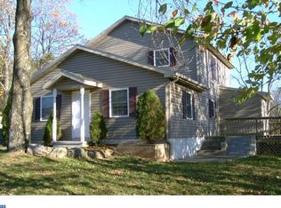374 Renninger Rd, Perkiomenville, PA 18074