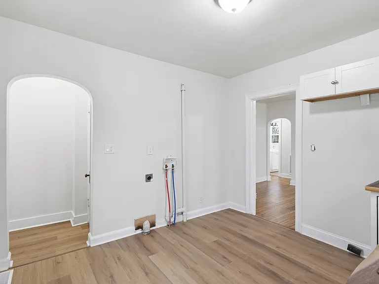 414 Patterson St — Photo 9