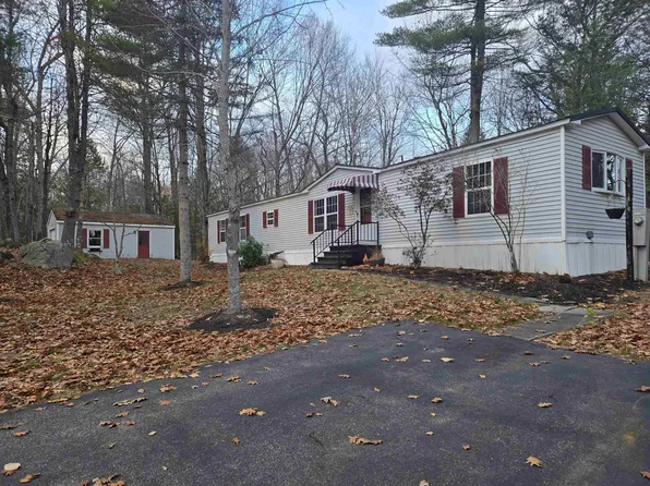 29 Birch Hill Estates Road, Wolfeboro, NH 03894