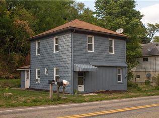 1855 Millerstown Rd, Tarentum, PA 15084