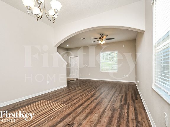 4th image of 2323 Dakota Rock Dr