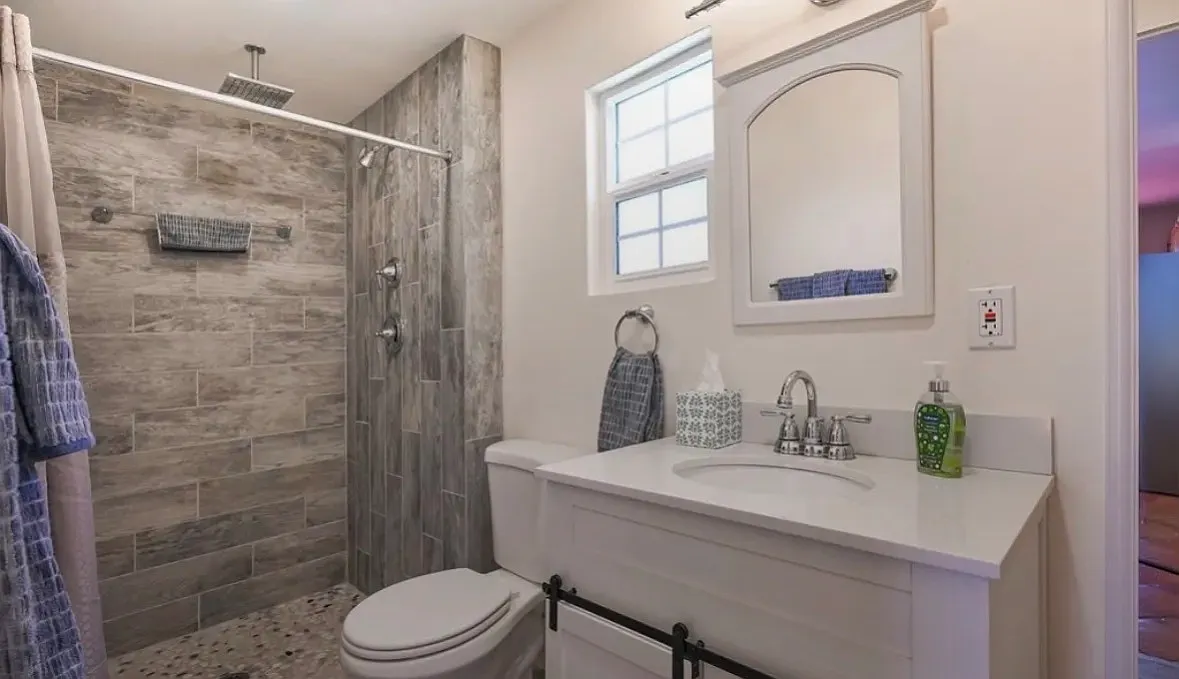 4 bed, 1832 sqft, $1,300 — Photo 4