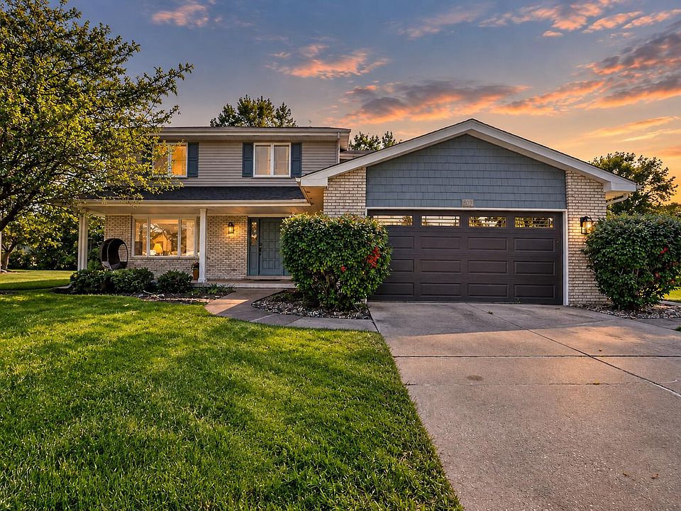1st image of 9807 Ivy Ln