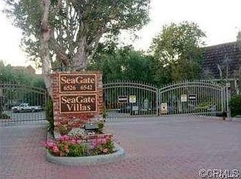 1st image of 6526 Ocean Crest Dr #25