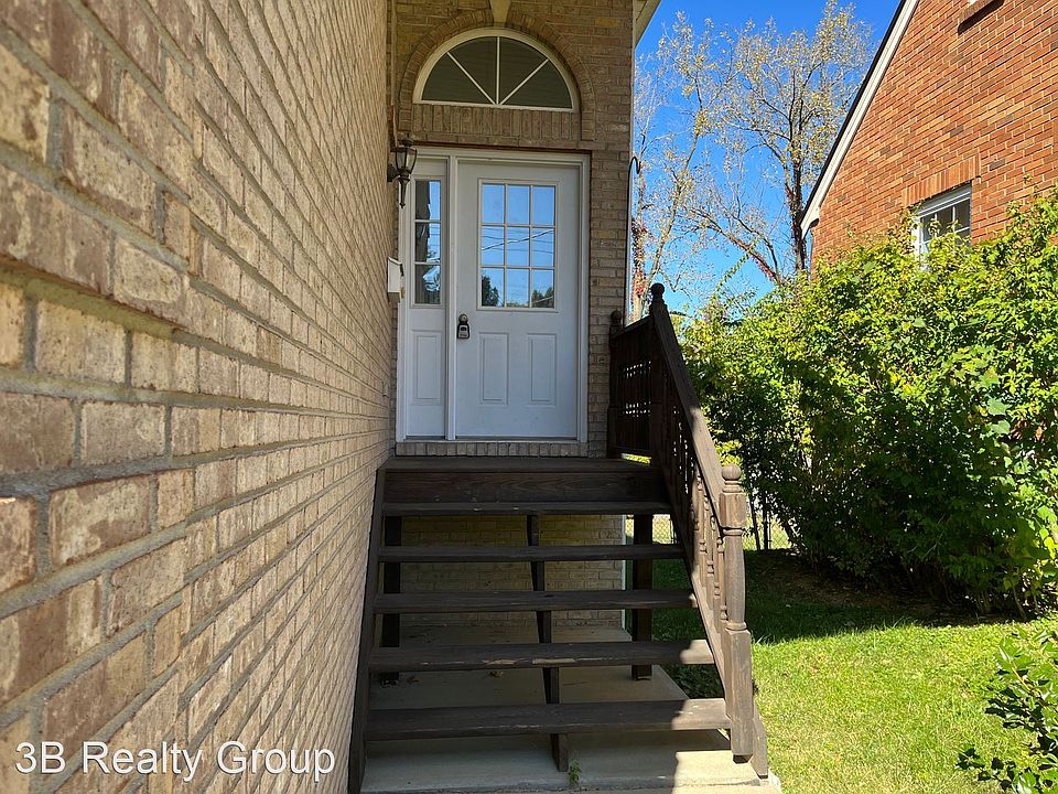1st image of 3706 Monfort Heights Dr