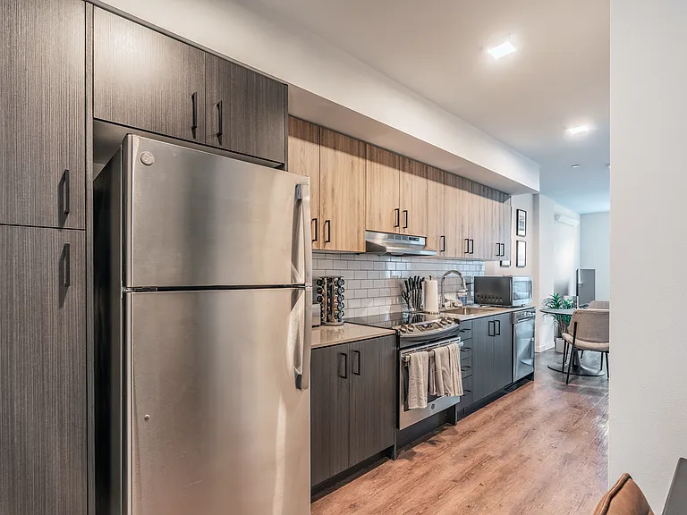 319 Queen Anne Ave N #104 — Photo 9
