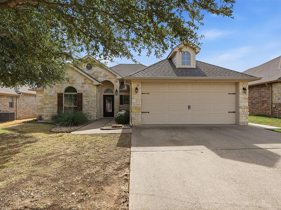 1st image of 9912 Houston Dr