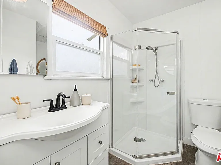 3214 S Shasta Cir S — Photo 10