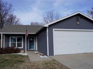 500 E Agnes St, Mc Louth, KS 66054