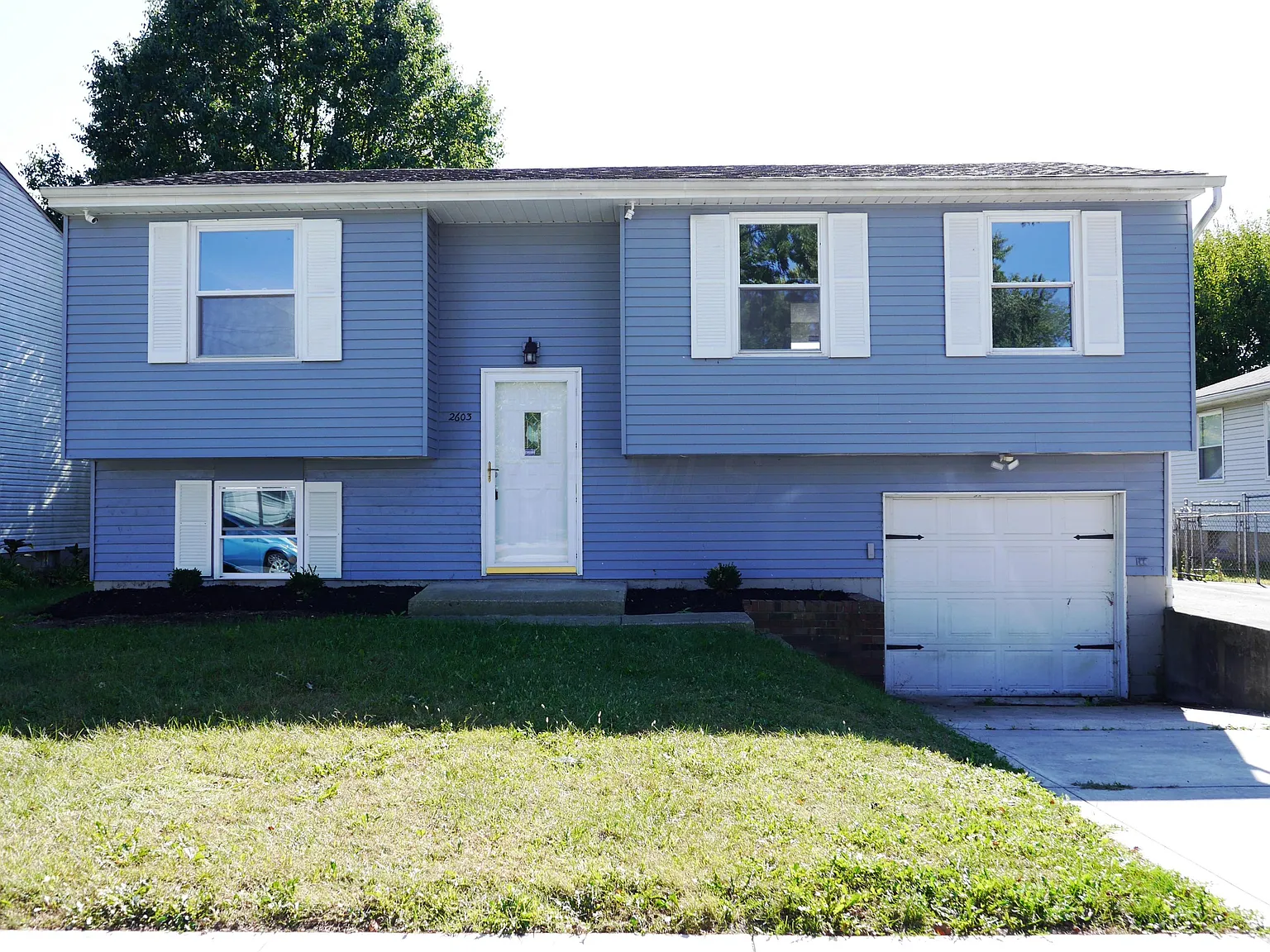2603 Ipswick Cir photo 1