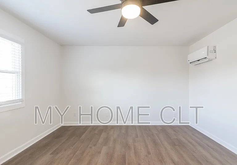931 Cantwell St #1 — Photo 14