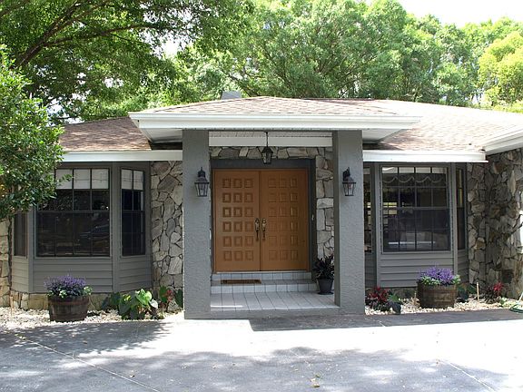 3rd image of 3657 E Lake Dr
