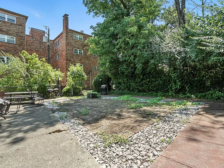 2270 Madison Rd #1B — Photo 52