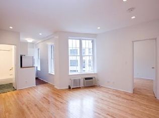 6198 Grove St, Ridgewood, NY 11385