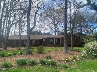 612 S Sellars Mill Rd, Burlington, NC 27217