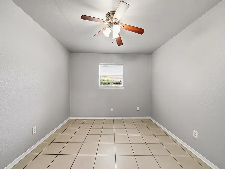 6116 1/2 Octavia St — Photo 12