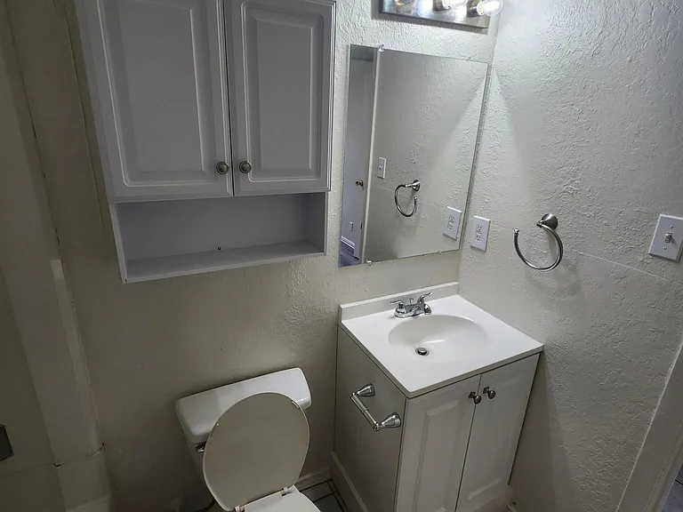 3804 Rocky Hollow Trl #A — Photo 9
