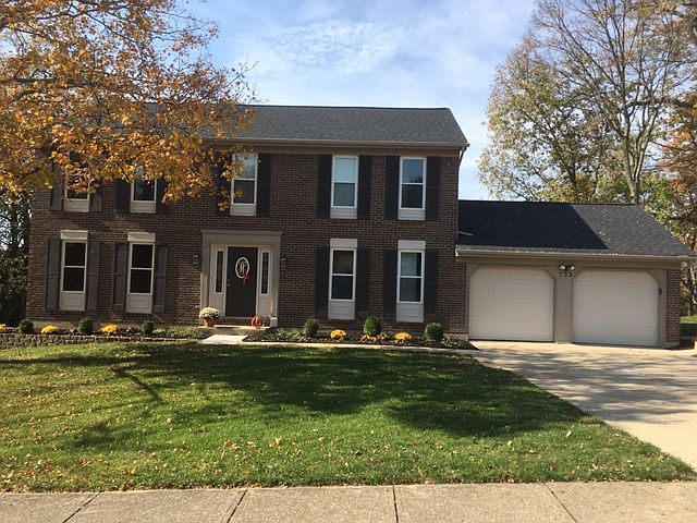 2nd image of 733 Heather Ct
