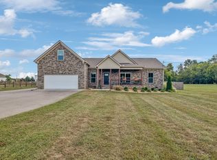 1369 Summer Station Dr, Chapel Hill, TN 37034