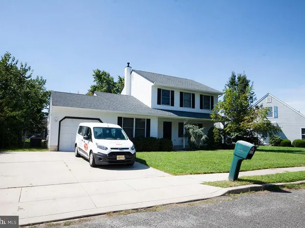 51 Williamsburg Ct, Glassboro, NJ 08028