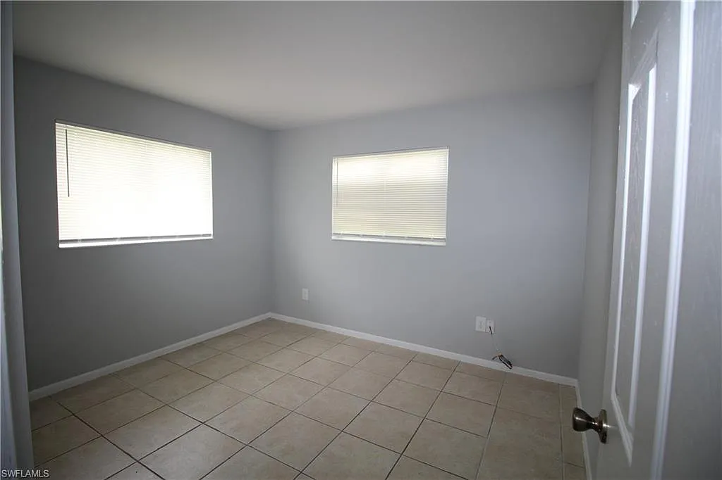 2 bed, 1.0 bath, 1049 sqft, $1,295 — Photo 4