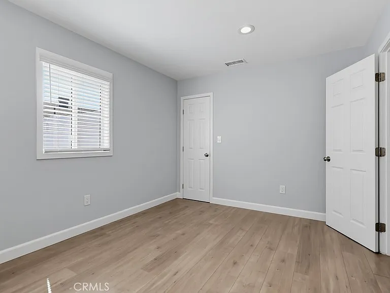 15811 Rosalita Dr — Photo 23