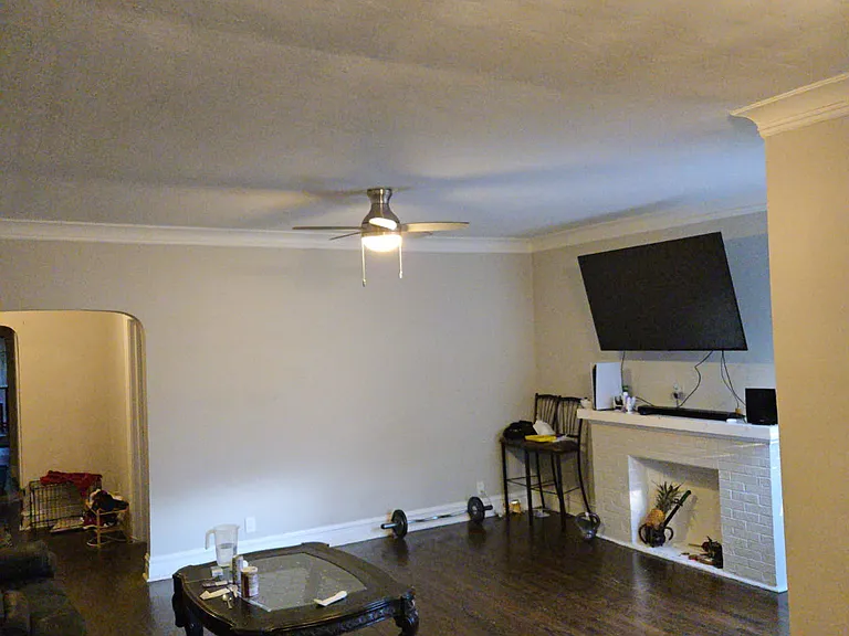 32 S Menard Ave #3N — Photo 2