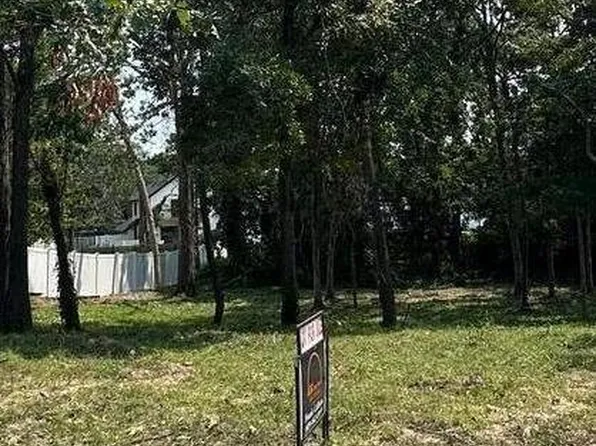 2 Moss View Ln, Hammonton, NJ 08037