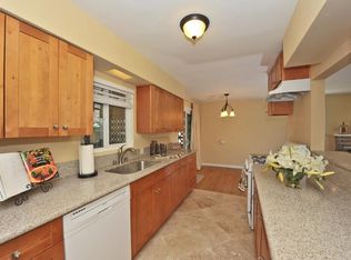 1049 W 12th Ave, Escondido, CA 92025