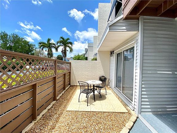 4th image of 4825 S Hemingway Cir #4825